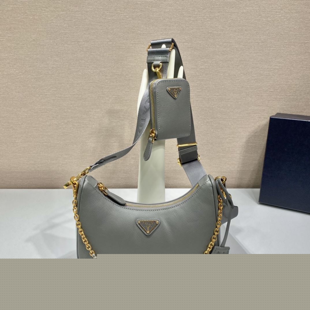 Pra*a satchel bags